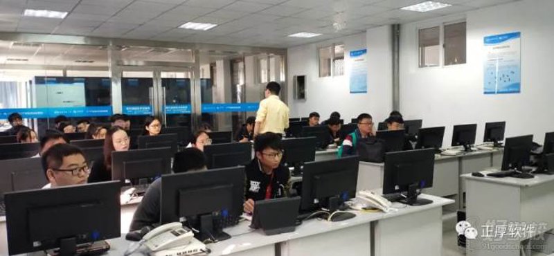 把握时代脉搏，让安庆网站建设提升您的在线魅力